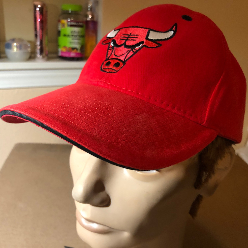 NBA Elevation Chicago Bull Red Cap Size One